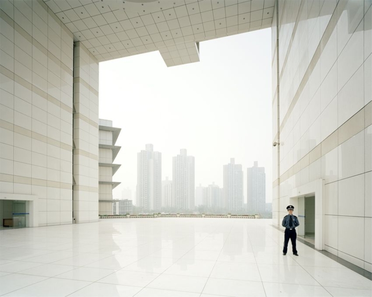 5ee5cdbdbf2fa Ferit Kuyas. Miasto ambicji