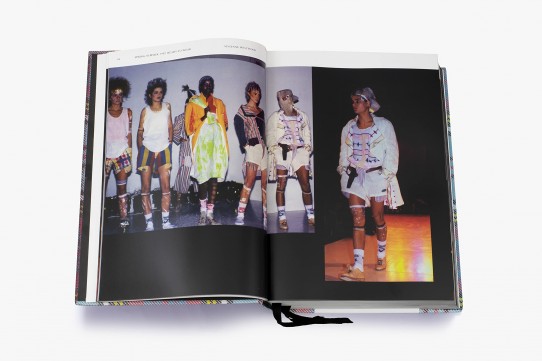 Grafika produktu: Vivienne Westwood Catwalk: The Complete Collections