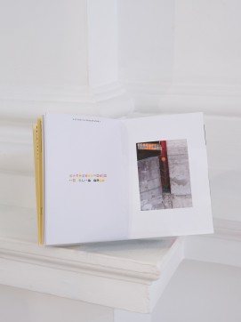 Grafika produktu: Lares et Penates: On Building a Sense of Security in Architecture