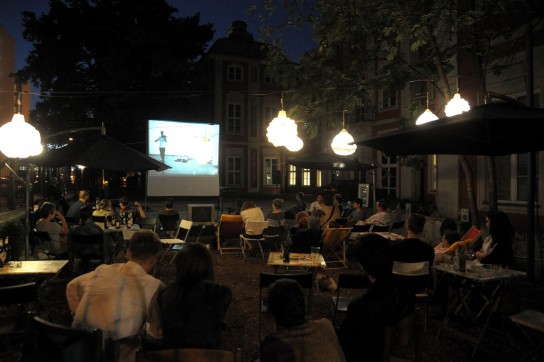letnie kino Zachęty