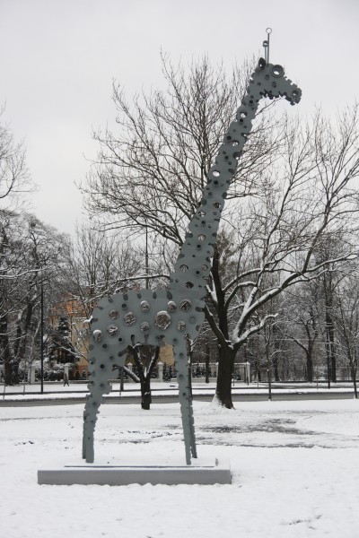 Biennale Rzeźby w Metalu 1968. Zwiedzanie galerii plenerowej.
