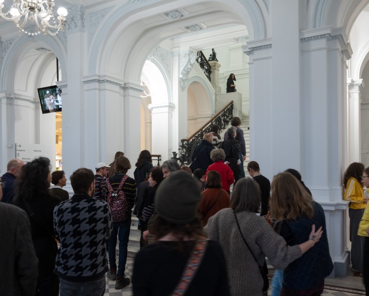 Thursday guided tours of current exhibitions