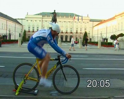 Grafika obiektu: Robert Kuśmirowski, One Hour Bicycle Speeding