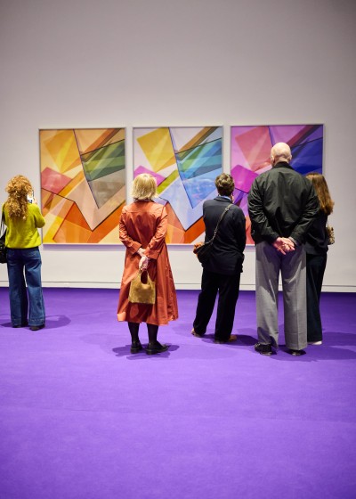 Grafika obiektu: Barbara Kasten. Post-abstraction