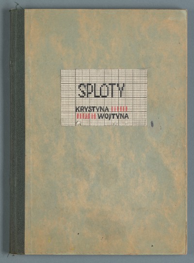 Grafika obiektu: Krystyna Wojtyna-Drouet. Sploty