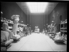 Zdjęcie pracy Gustav Vigeland w swojej pracowni we Frogner, 1923, fot. Vigelandmuseet